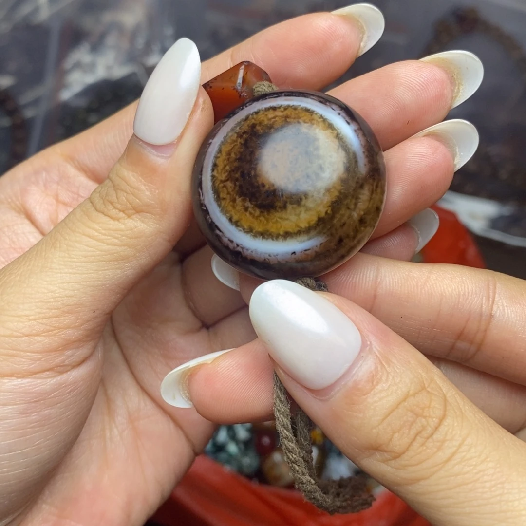 未镶嵌颈饰玛瑙/玉髓