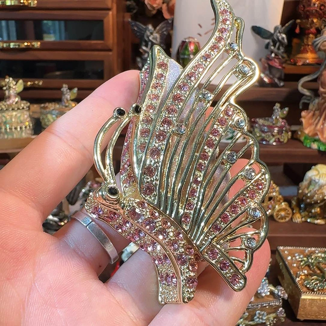 手工制品请勿吹毛求疵