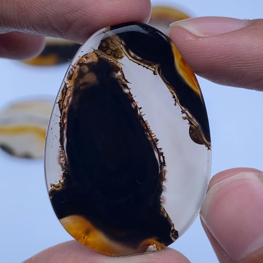 玛瑙/玉髓未镶嵌珠宝半成品