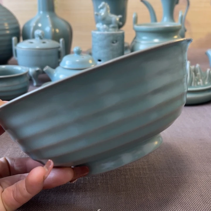 瓷片碗一一一一一一一一一瑕