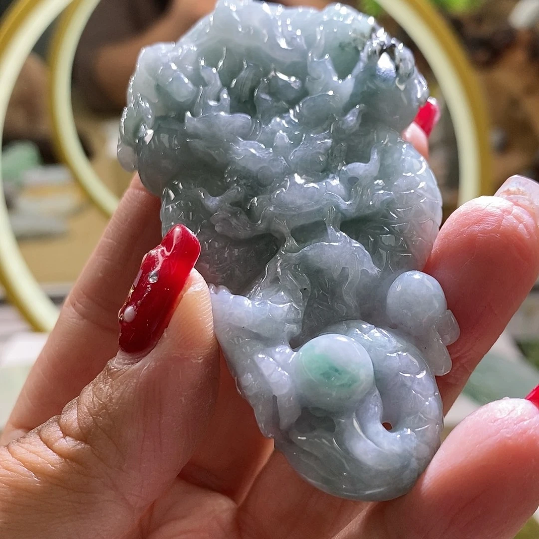 【闪购商品】翡翠颈饰未镶嵌温****司龙牌