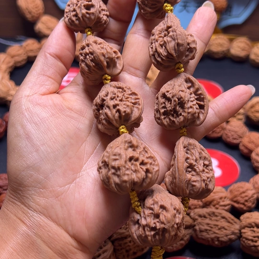 大***为吊坠文玩核桃南疆异形22