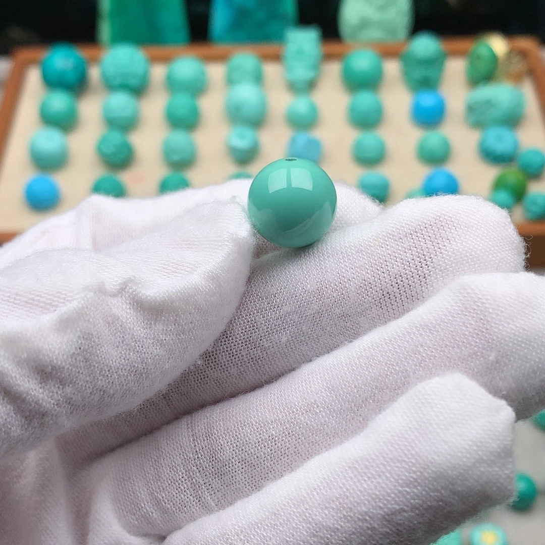 湖北原矿13m光面圆珠