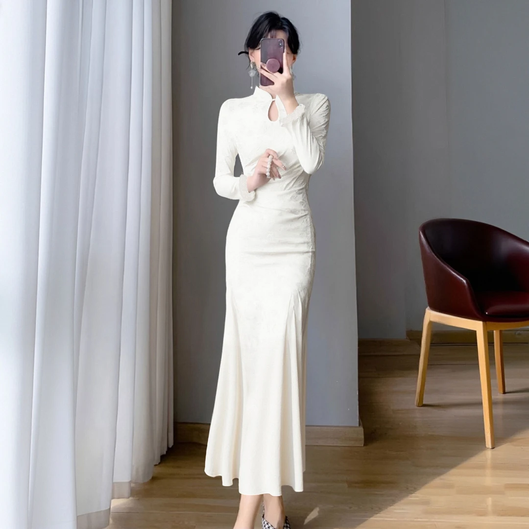 B2025新中式高级感气质连衣裙2025秋新款收腰显瘦包臀长裙子D3858