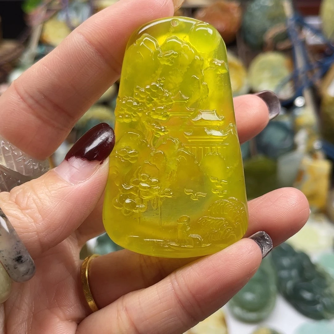岫玉颈饰未镶嵌黄金玉山水