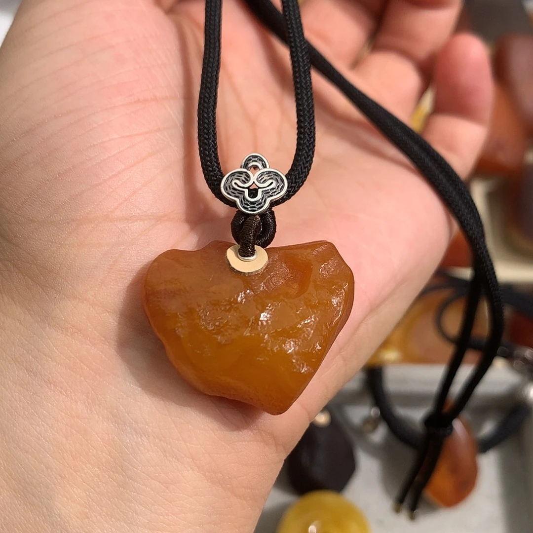 蜜蜡裸石未镶嵌 你