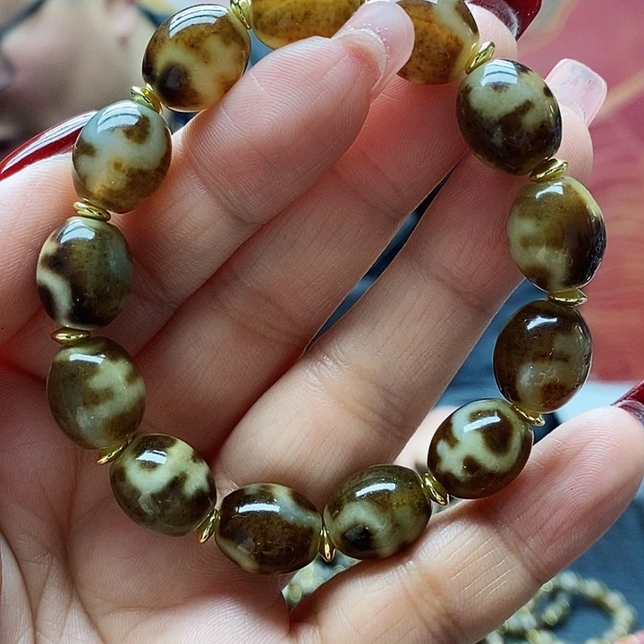 玛瑙/玉髓颈饰合金
