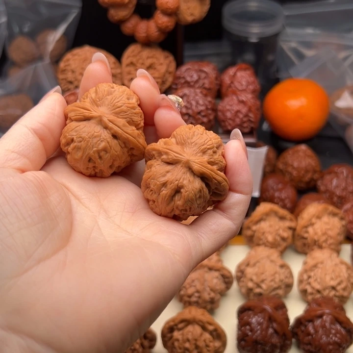 九***斋吊坠桃核哥哥哥哥哥哥哥哥