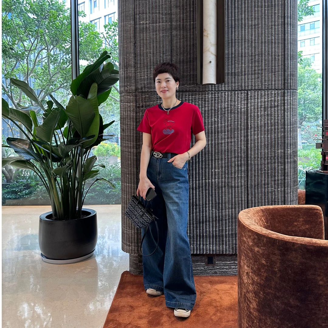 时尚恤女装短款休闲百搭嘻哈风幂式穿搭