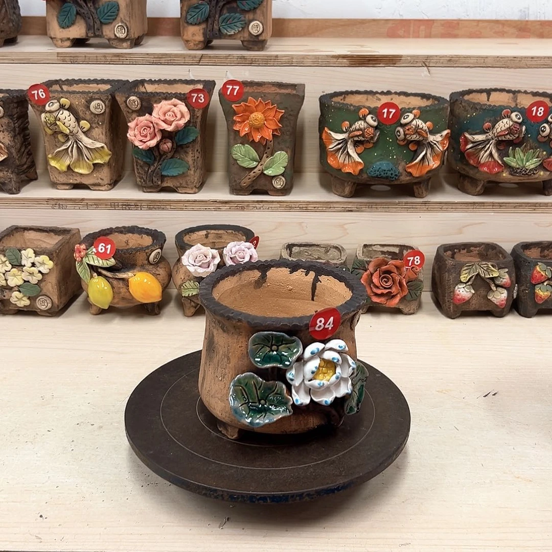 紫砂花盆84号内口12.5×11外高13