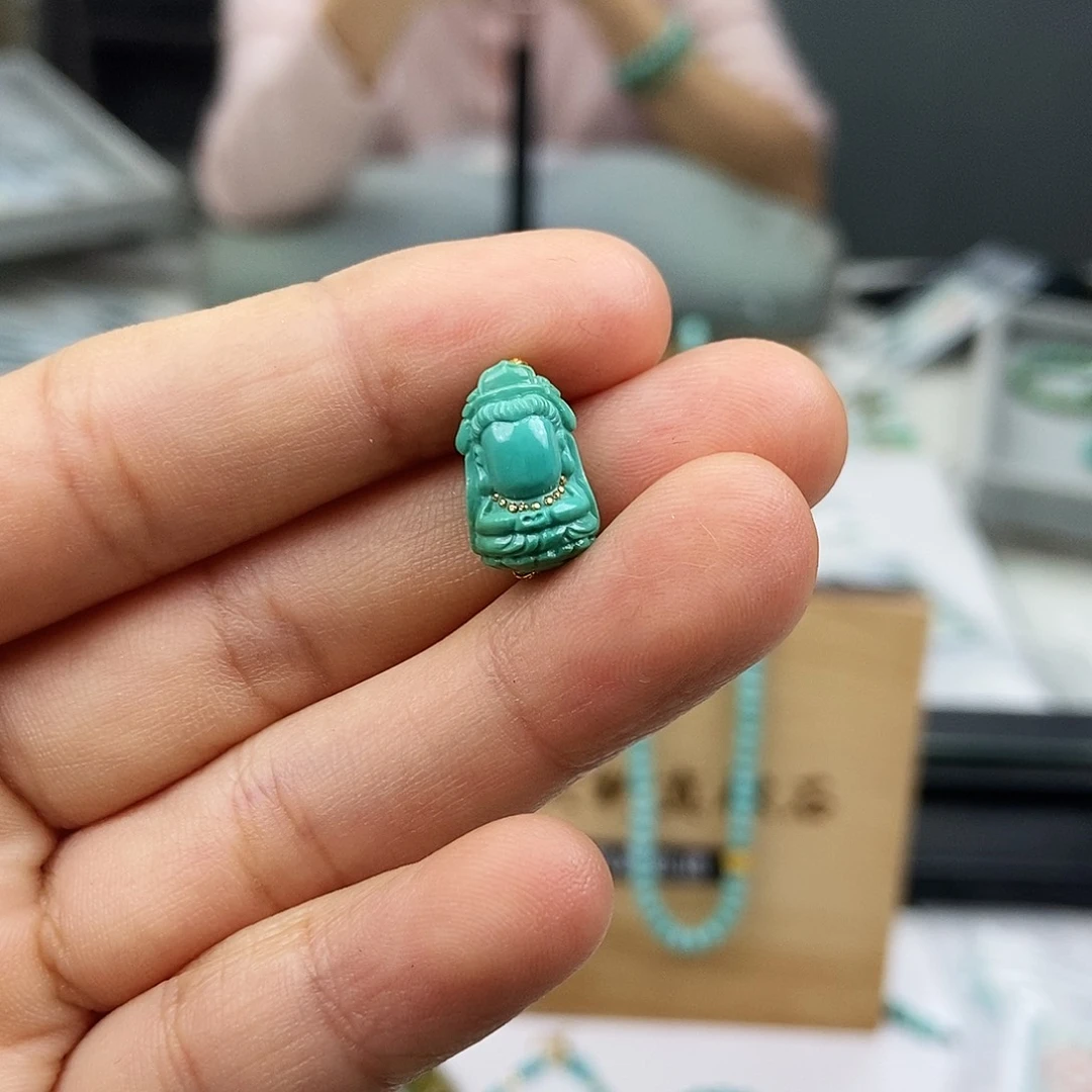 未镶嵌绿松石珠宝奇石