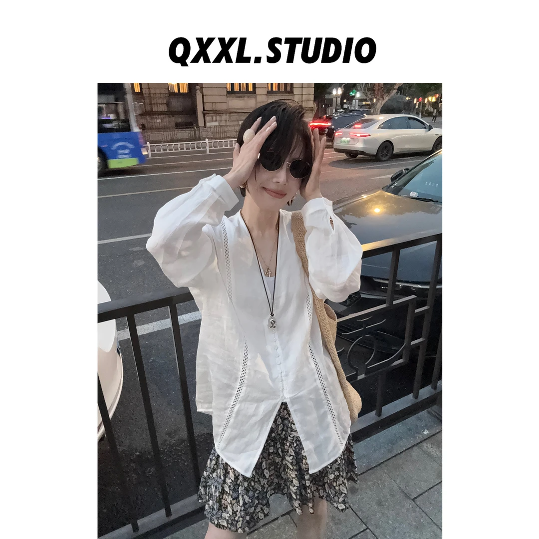 邱小小丽呀 夏款镂空V领拼接衬衫 简约纯色长袖薄款上衣女