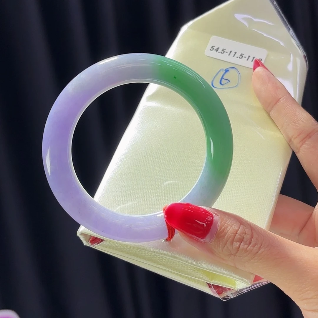 翡翠手镯未镶嵌106