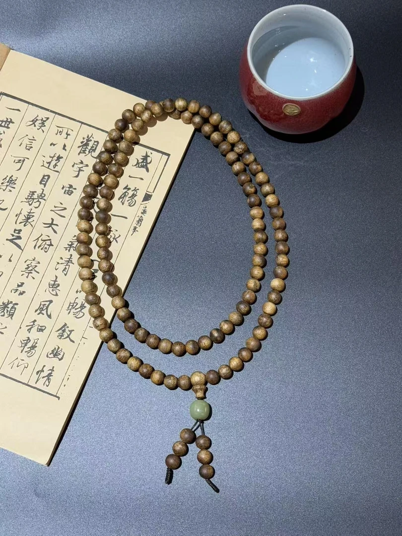 沉香严选+香港黄棋0.9*108圆珠多圈沉香手串