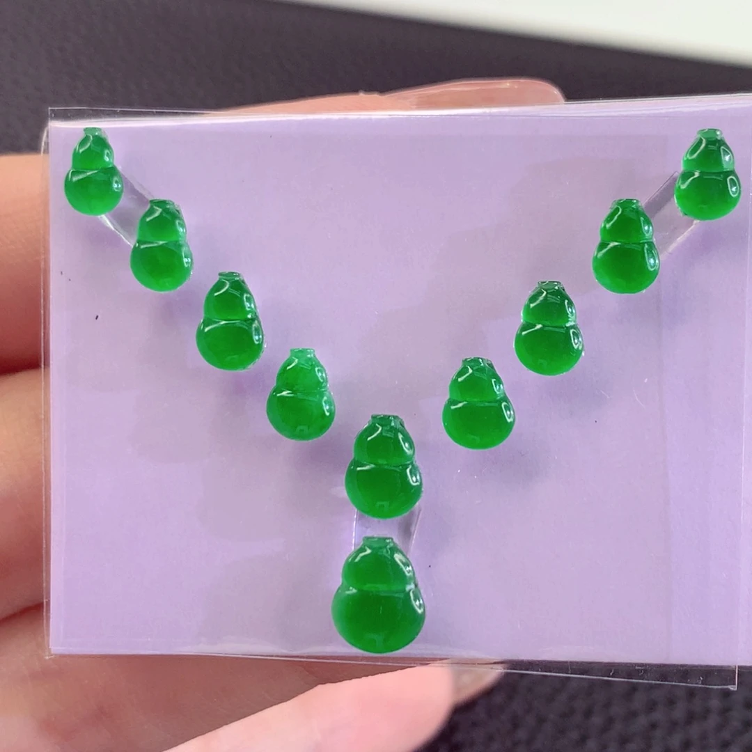 未镶嵌定制翡翠翡翠