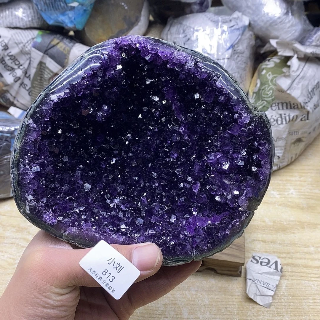 未镶嵌水晶大型摆件（非配饰）