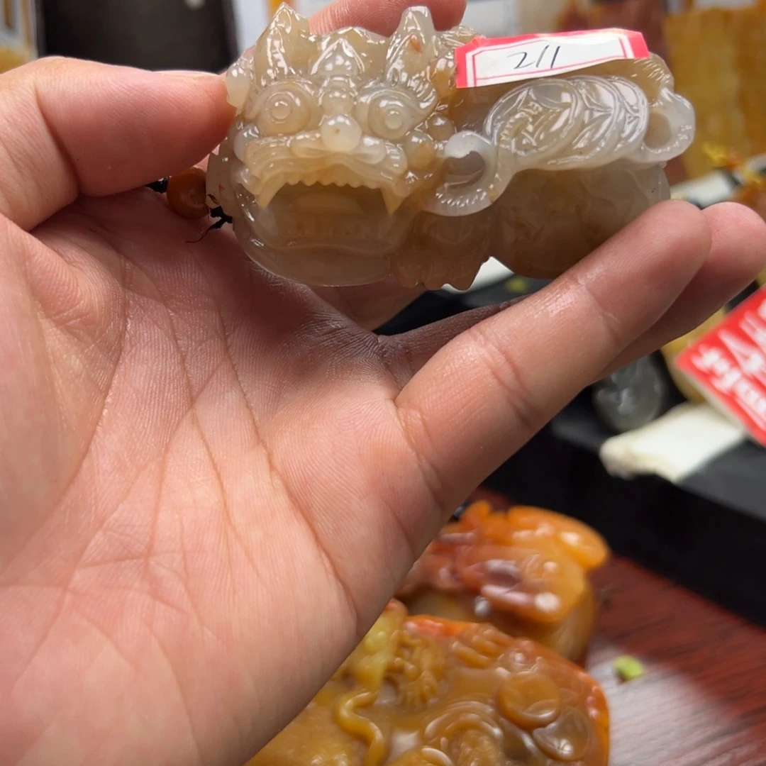 石英质玉（黄龙玉）未镶嵌多样性发货，发其一