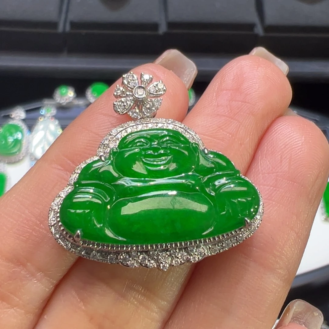 翡翠颈饰18K金镶嵌收到货48小时鉴赏期