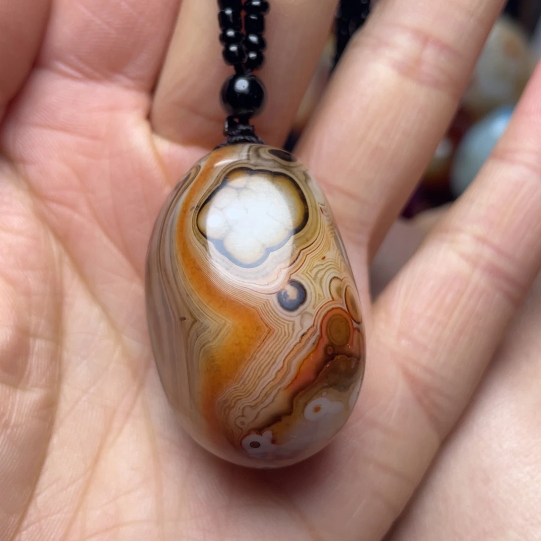 玛瑙/玉髓未镶嵌珠宝奇石