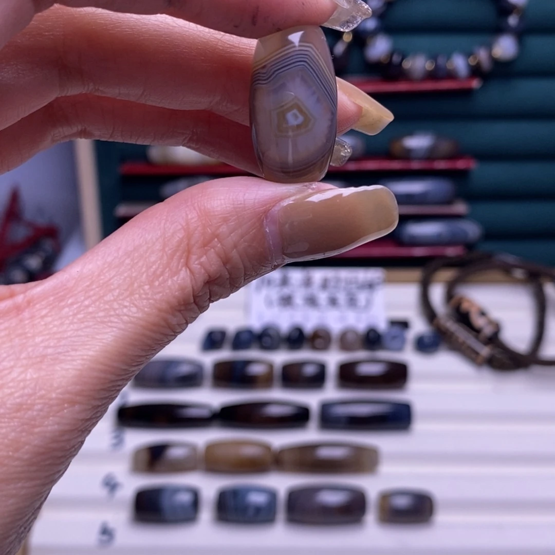 多***爸玛瑙/玉髓合金颈饰