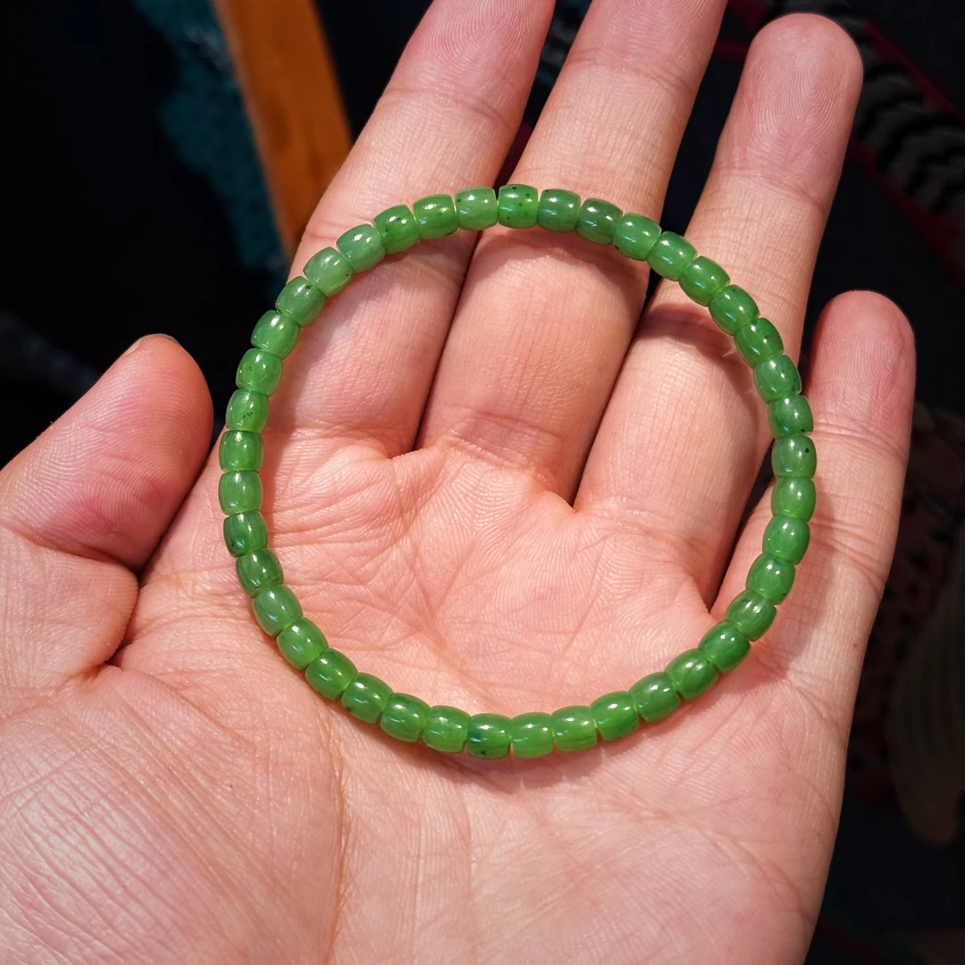 小天出品·碧玉苹果绿新形态5*4.5和田玉串（THTY6151多样性发一件）