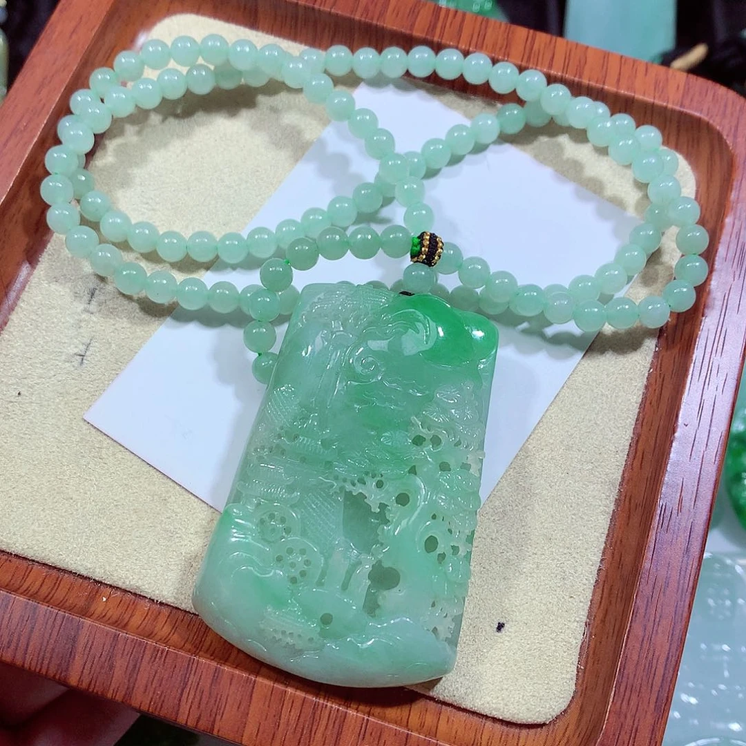 翡翠未镶嵌吊坠(不含链)缅甸翡翠