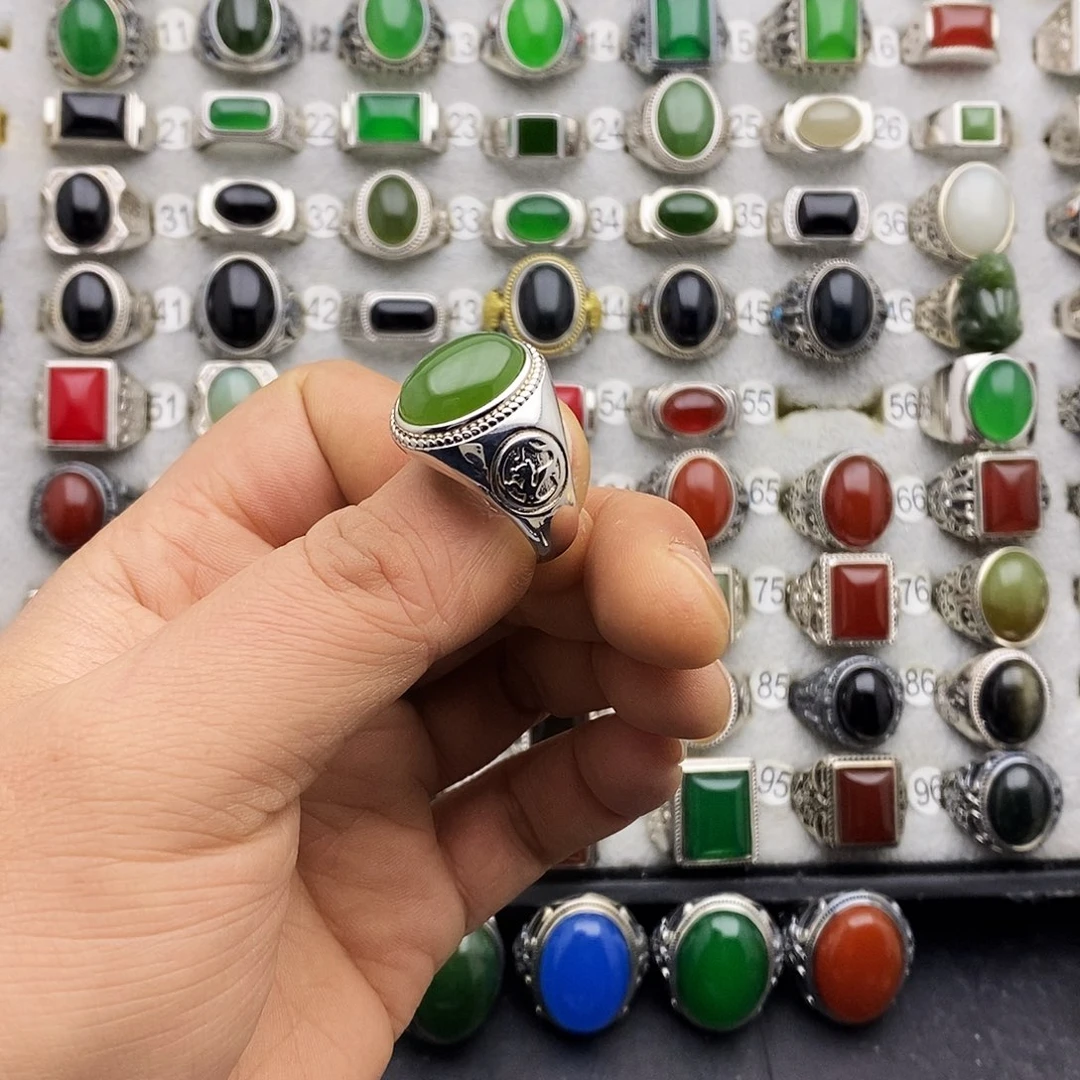 强***仔时尚休闲时尚大方