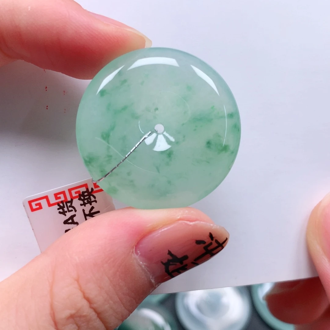 颈饰未镶嵌翡翠天然翡翠