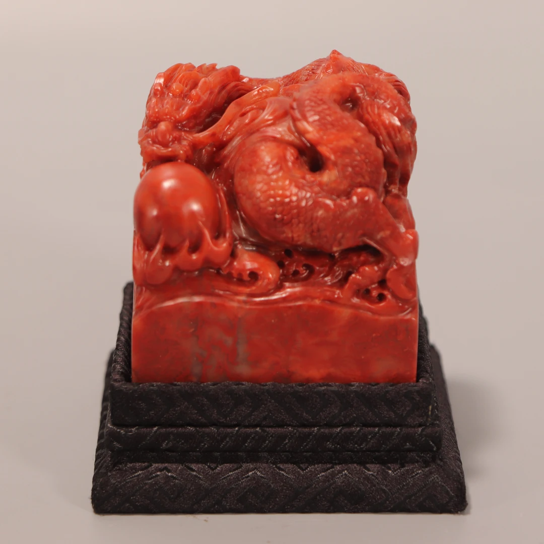 lot1  DY3301  民国 寿山石龙纹章料