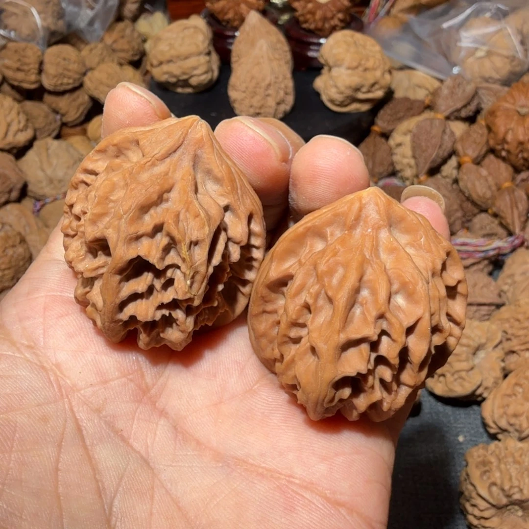 把件文玩核桃曹大龙40微修