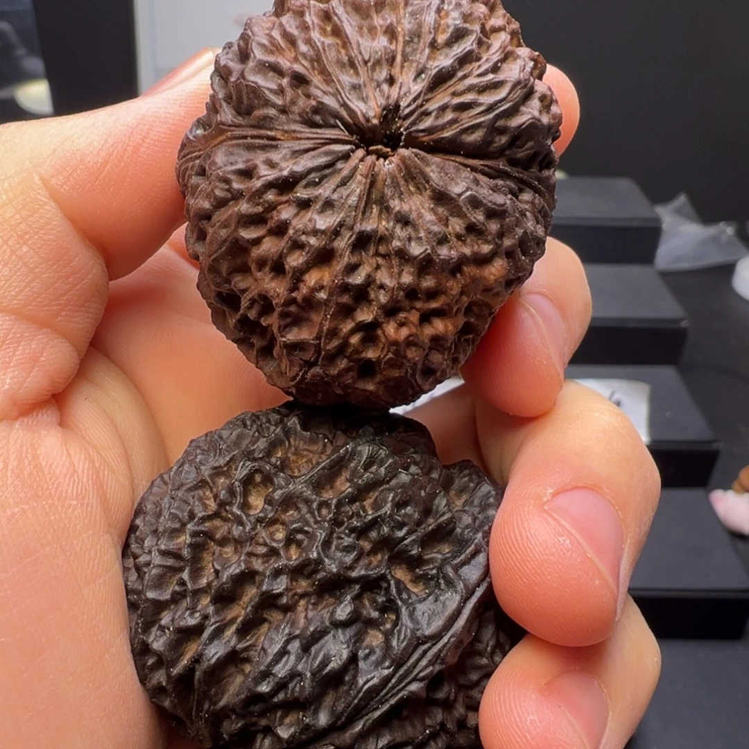 吊坠文玩核桃荔枝纹铁狮子47.5mm