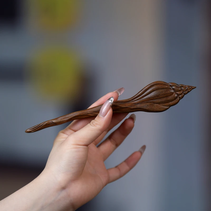 原创绿檀木海螺发簪雕刻绿檀木簪子海洋发饰女小众头饰盘发高级感