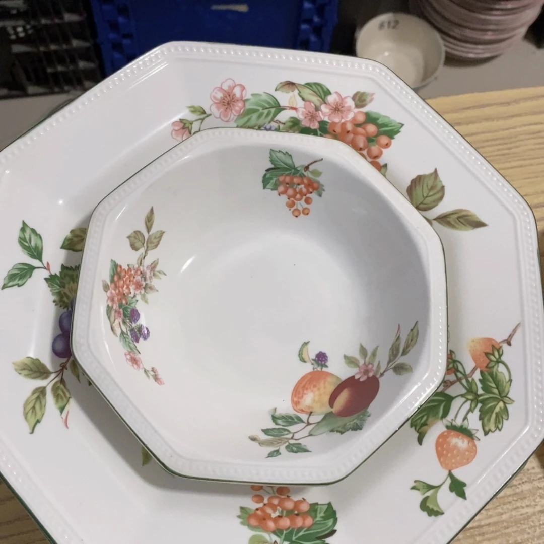 瓷微瑕水果六寸小碗
