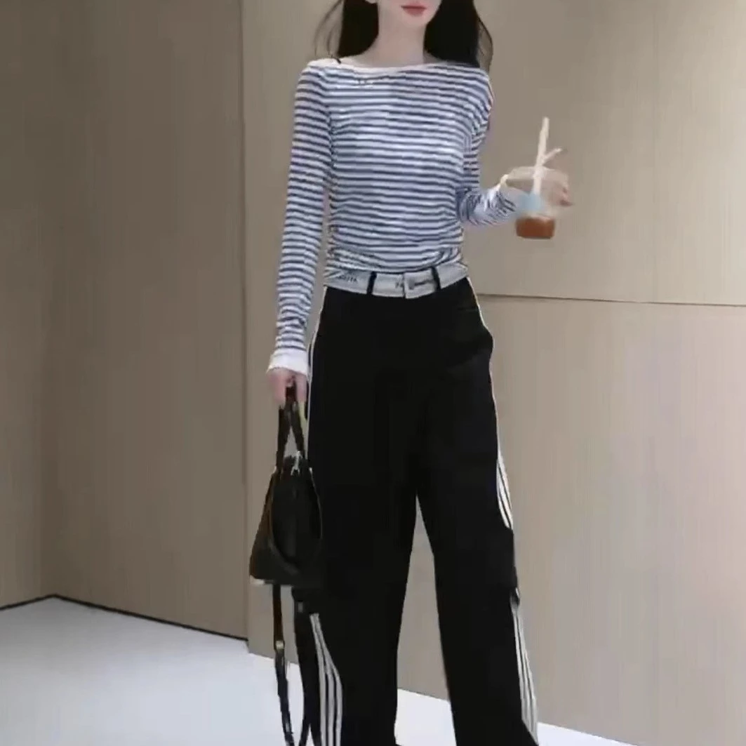 时尚一字领条纹长袖T恤早秋搭配高腰窄版阔腿裤套装上衣一字肩