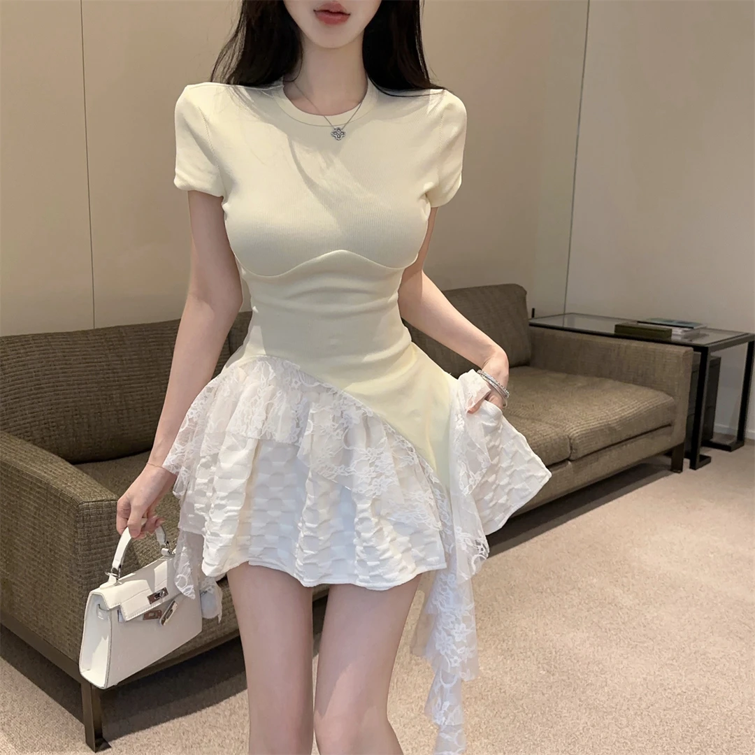 小个子辣妹套装女夏季新款显瘦蕾丝拼接不规则上衣蓬蓬短裙两件套