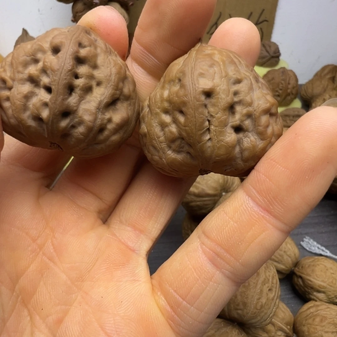 楠***溪猴头核桃吊坠佛杜