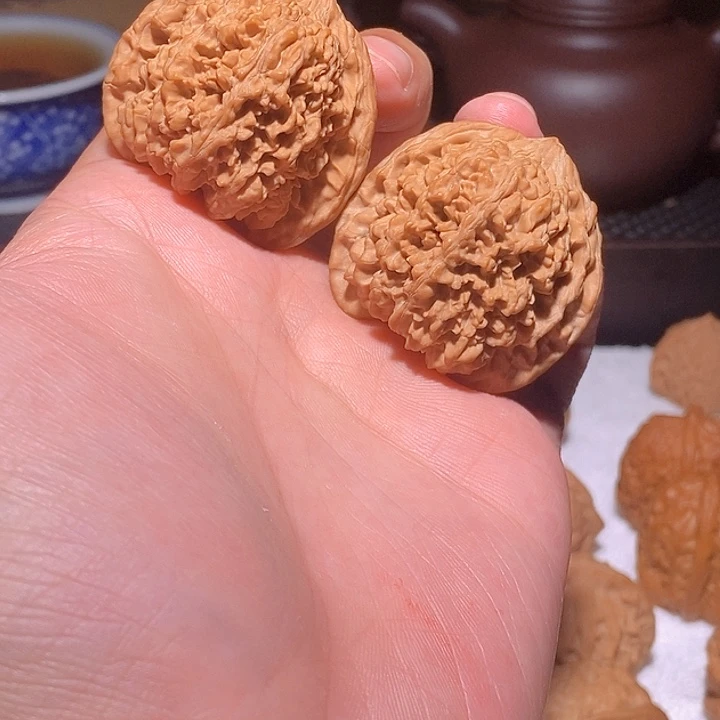 文玩核桃手把件满天星