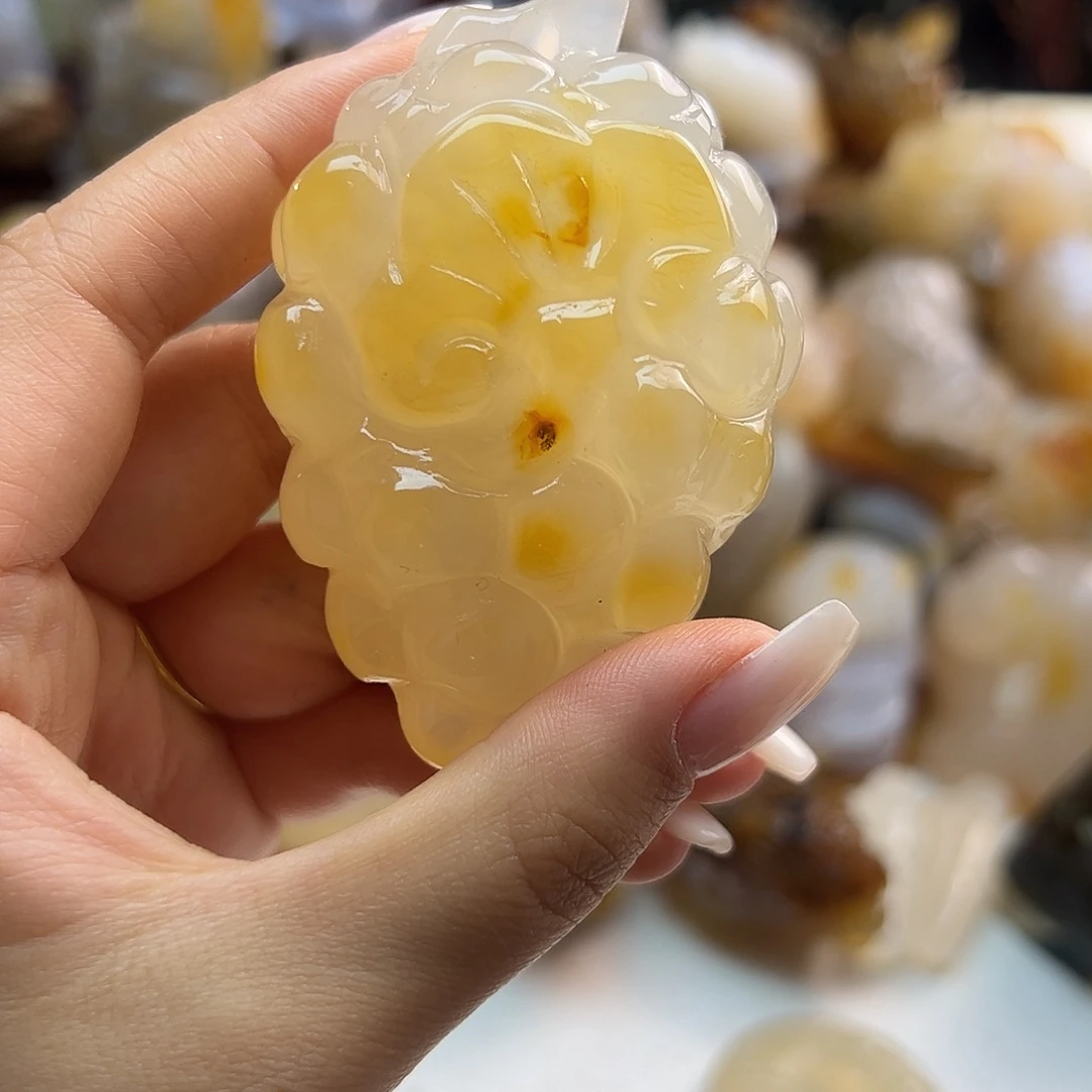 玛瑙/玉髓未镶嵌颈饰