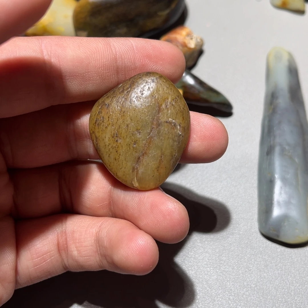 和田玉（子料）未镶嵌挂件