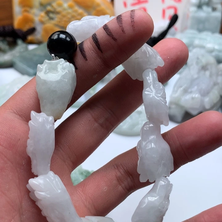 翡翠未镶嵌颈饰保真天然a货翡翠