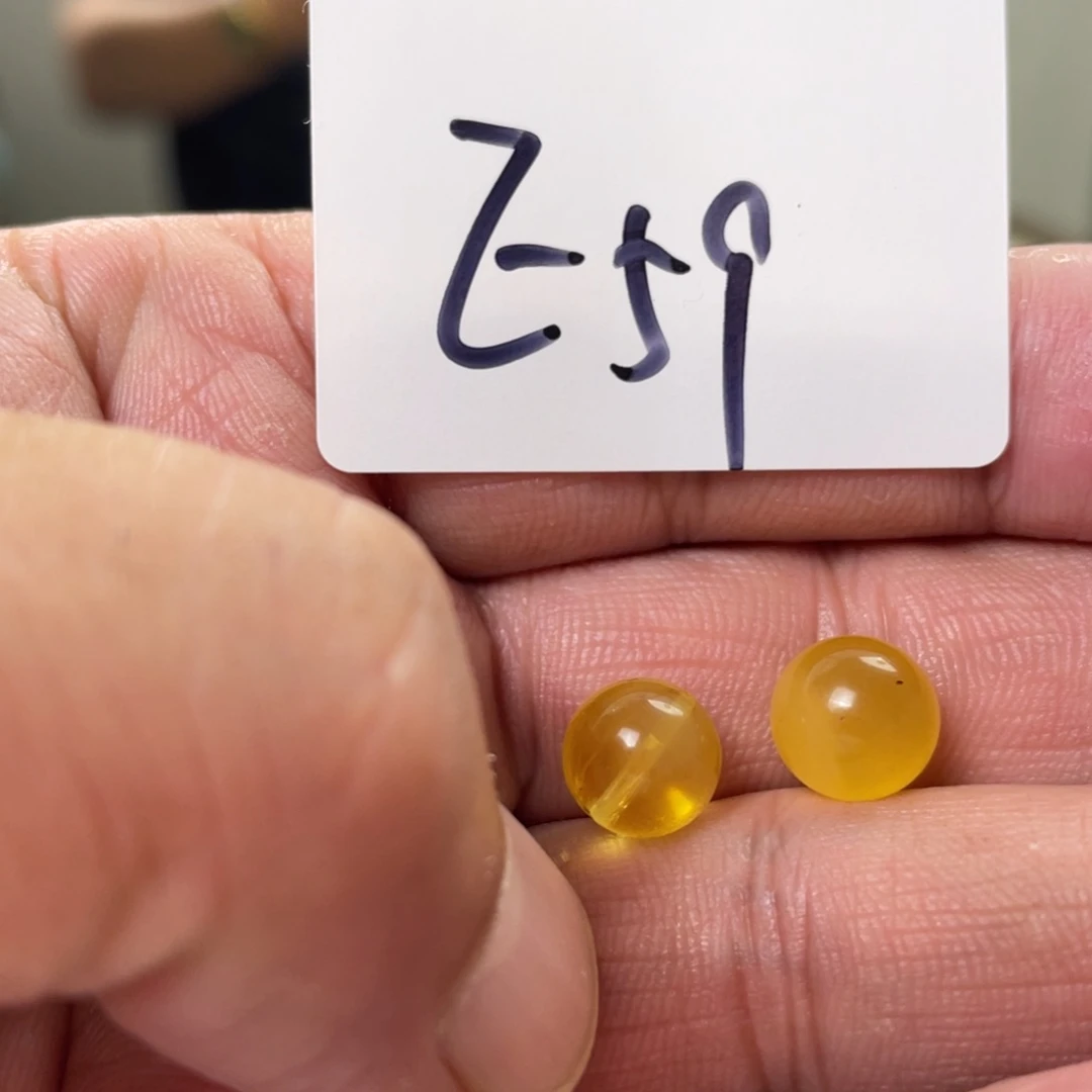 未镶嵌琥珀手链凉**丶多样性发，发其中一件