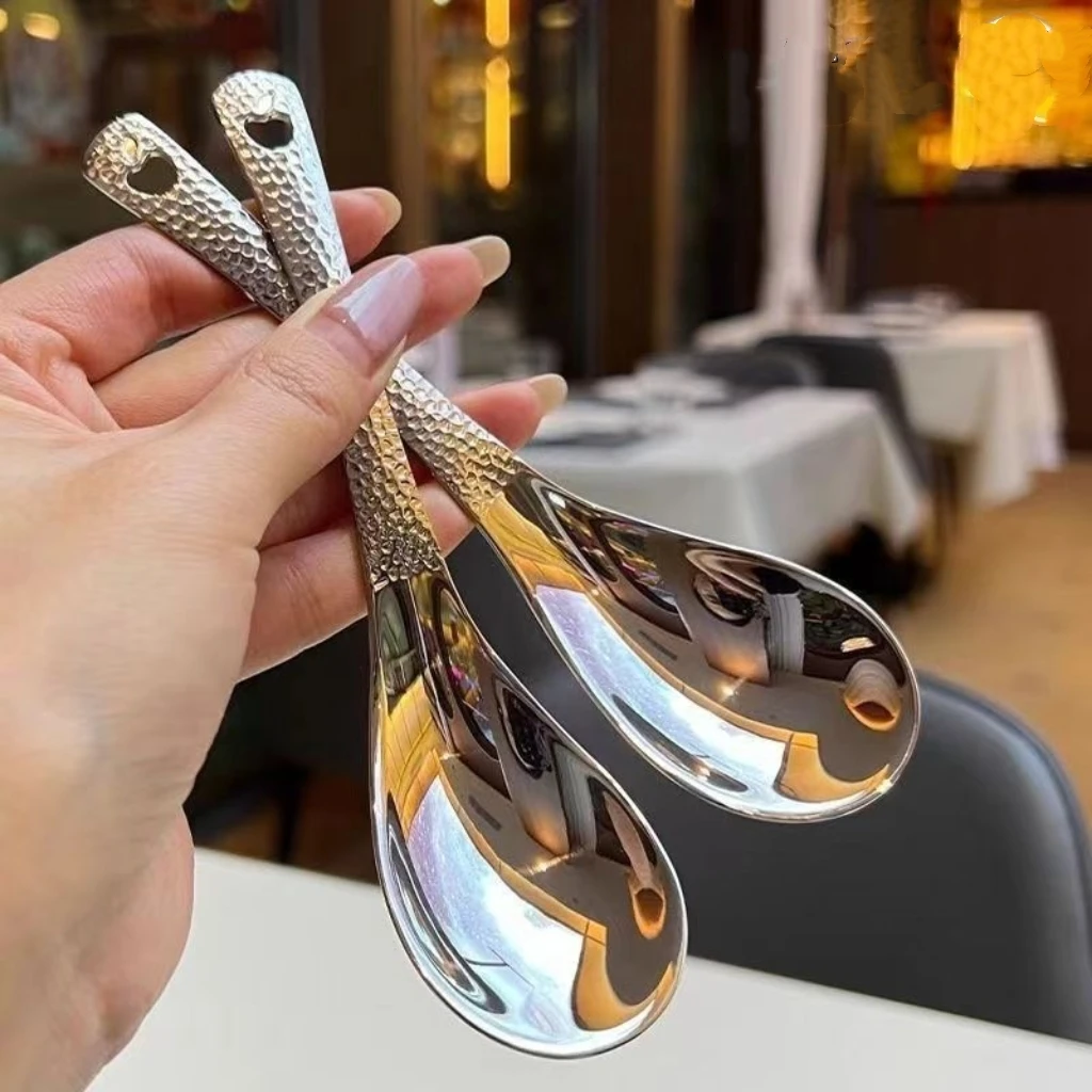 【福利补贴】304不锈钢勺子锤纹勺家用加厚餐勺【拍一发二】