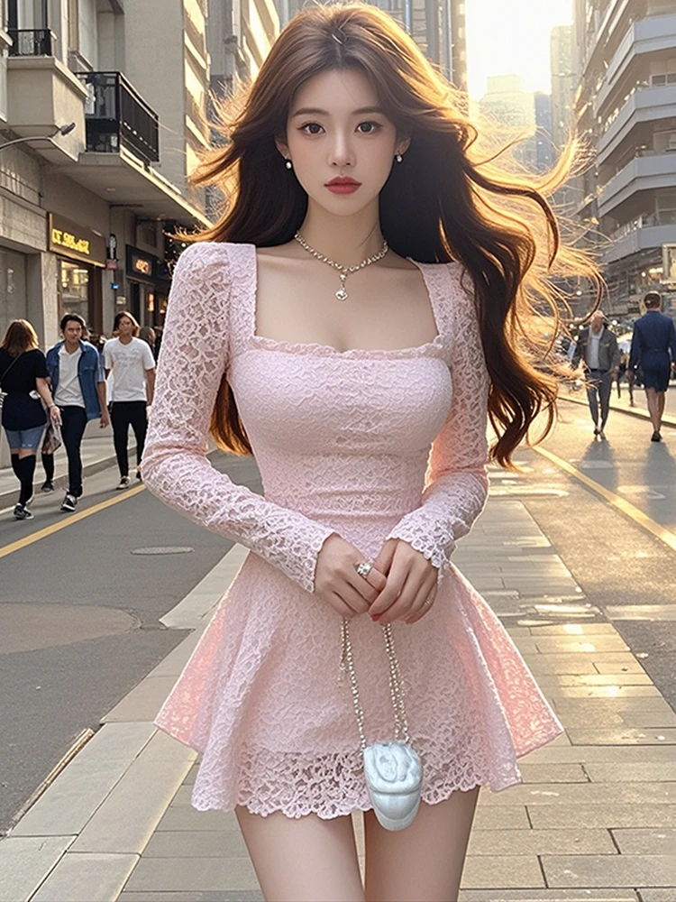 粉色方领蕾丝设计长袖连衣裙女春季法式气质千金高级感轻奢短裙子