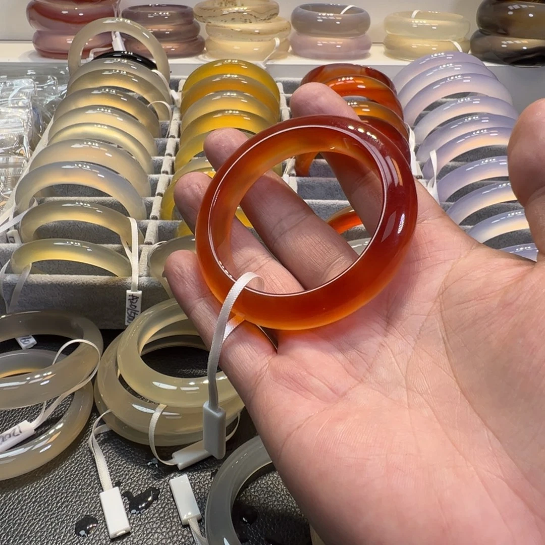 C***茶玛瑙/玉髓未镶嵌手镯