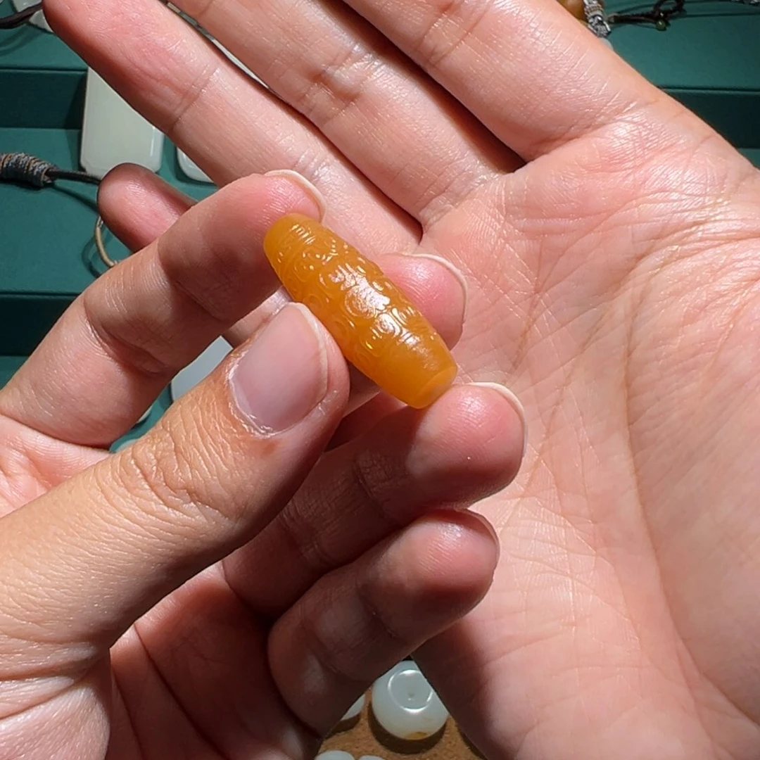 和田玉玉牌未镶嵌今****么