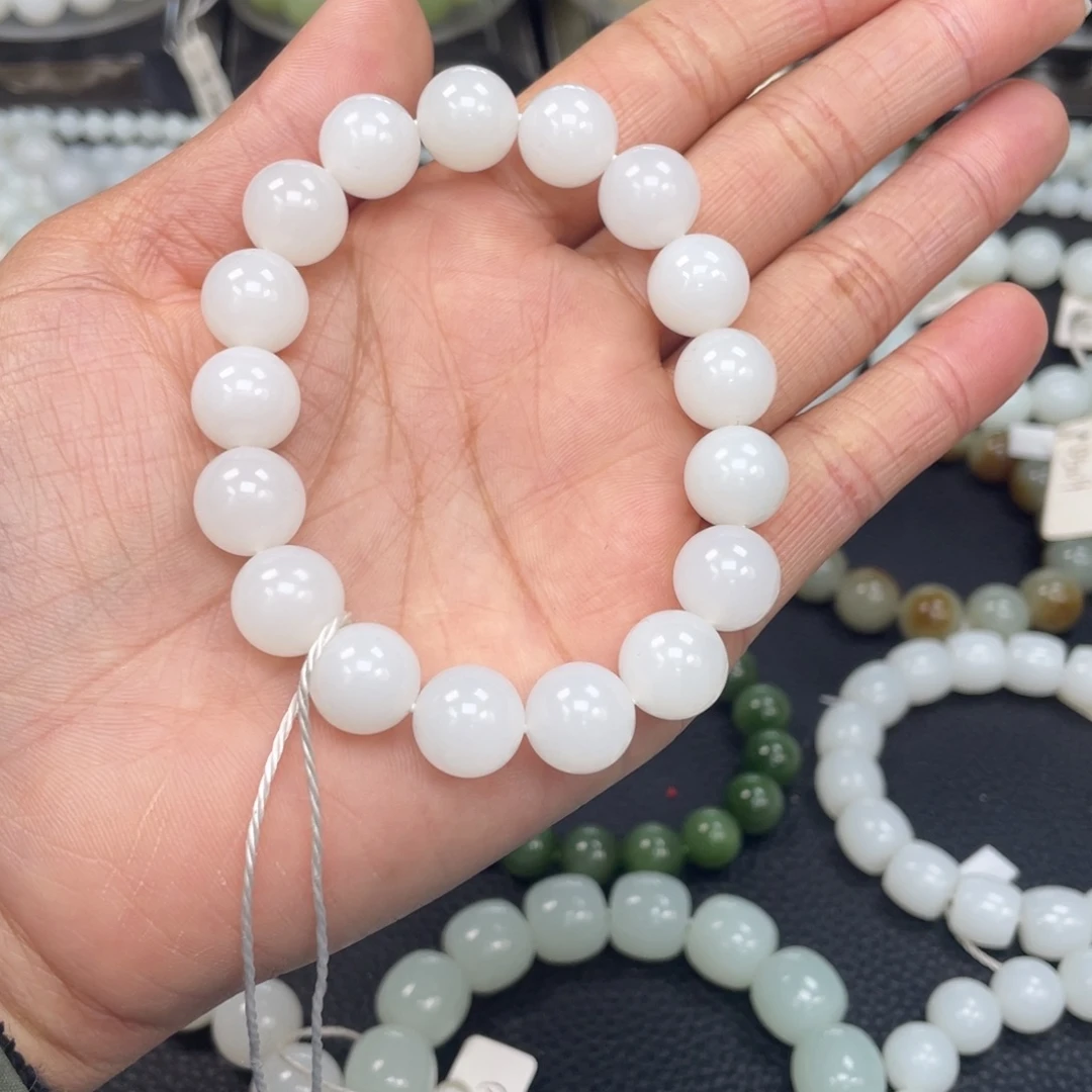 和田玉未镶嵌手链