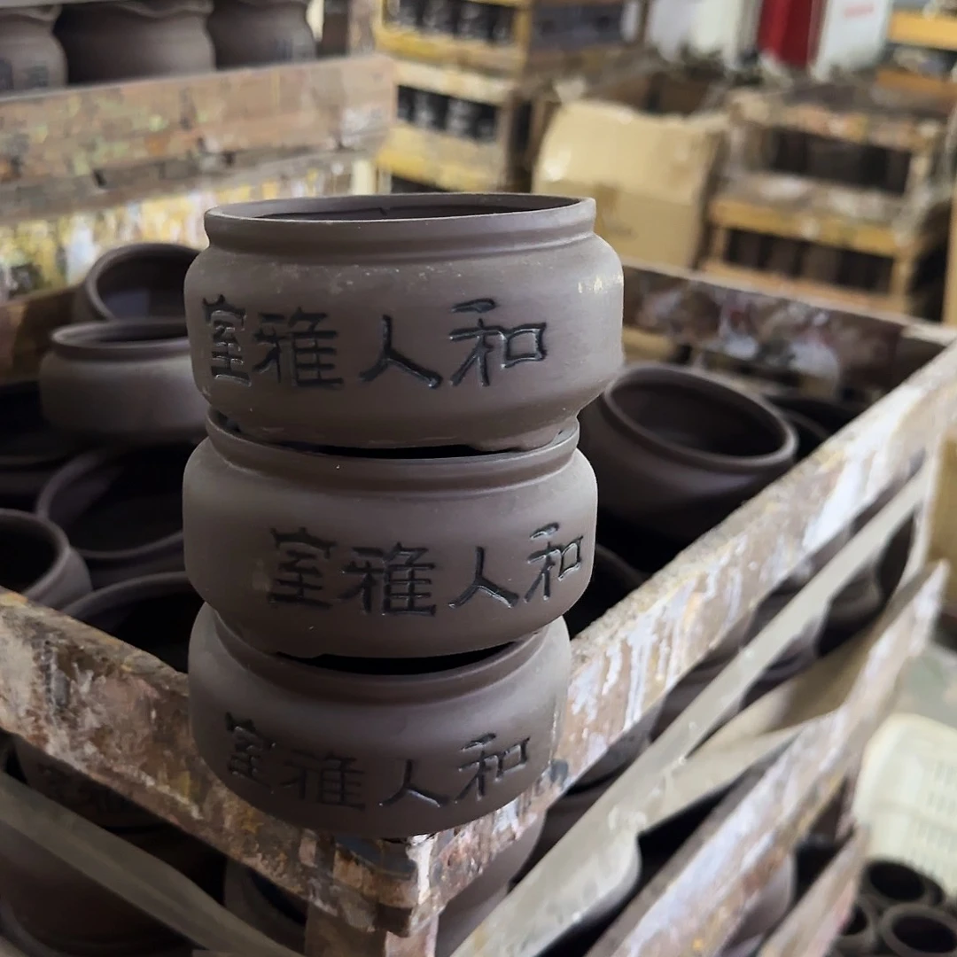 3个-福利局库存尾单·有孔花盆当天满9元发