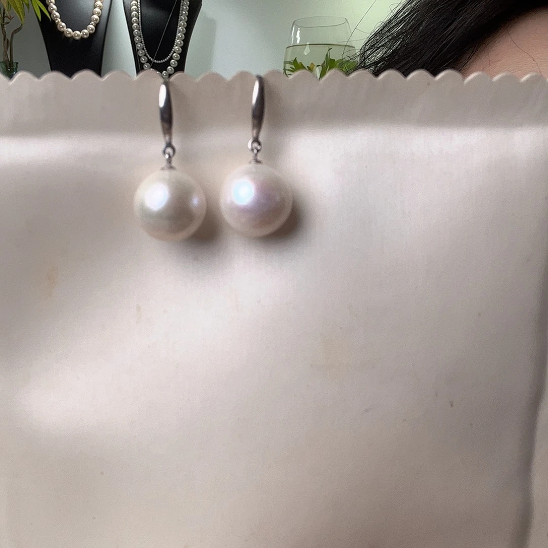 淡水珍珠耳饰未镶嵌