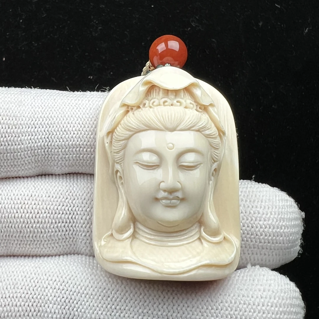 H4456京派青松老师天然猛犸牙 观音头雕刻牌28.8x41.3x15.6mm