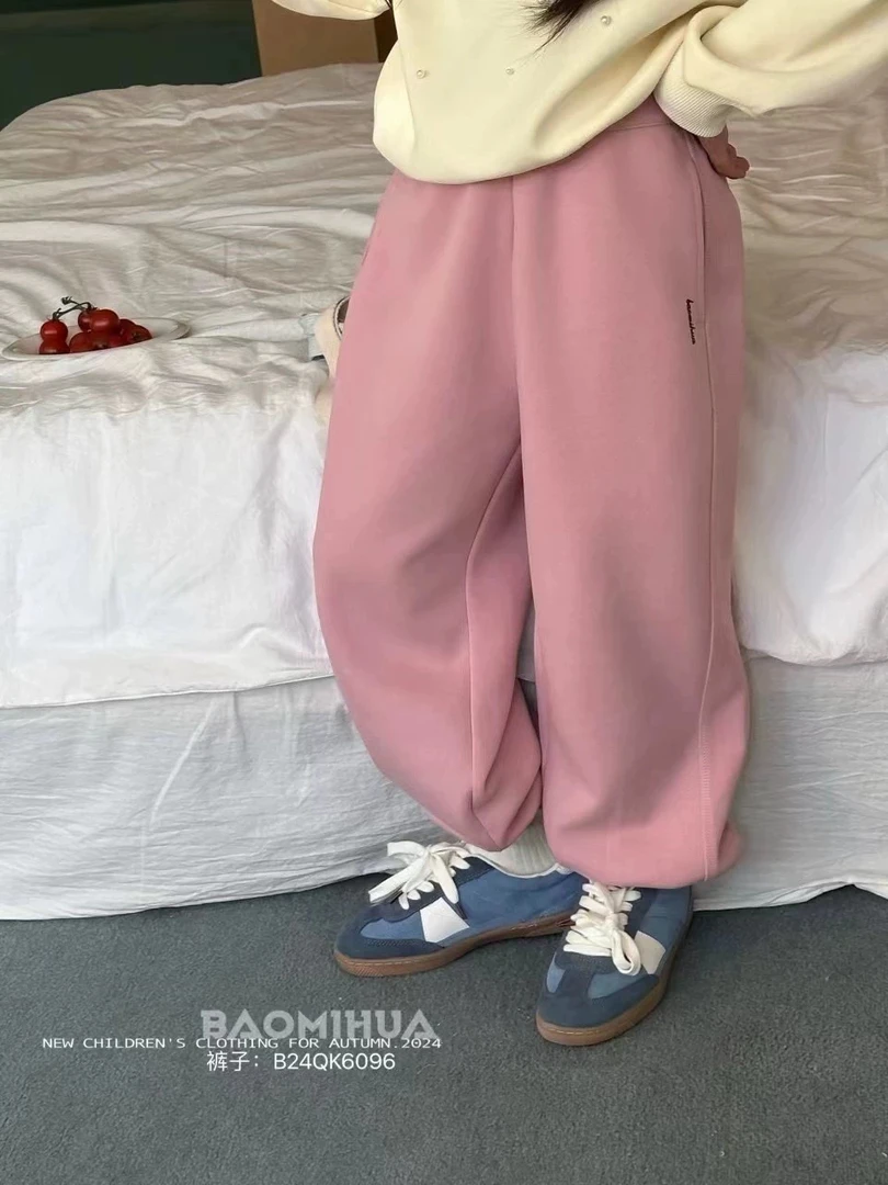 6096童装刺绣字母针织裤